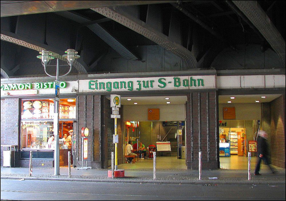 Unter der Brücke