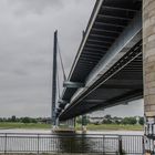 unter der Brücke