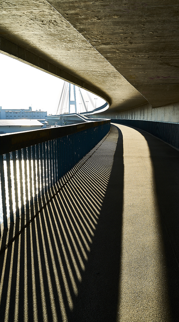 Unter der Brücke