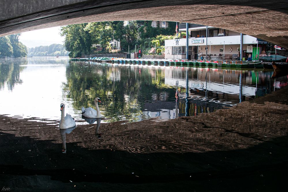 Unter der Brücke