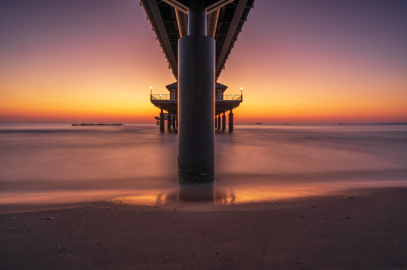 Unter der Brücke