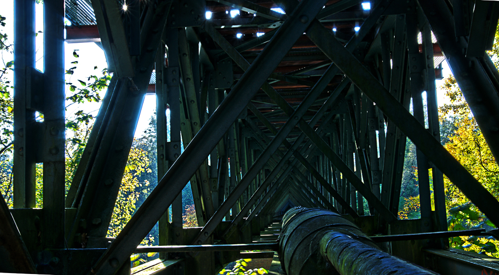 Unter der Brücke