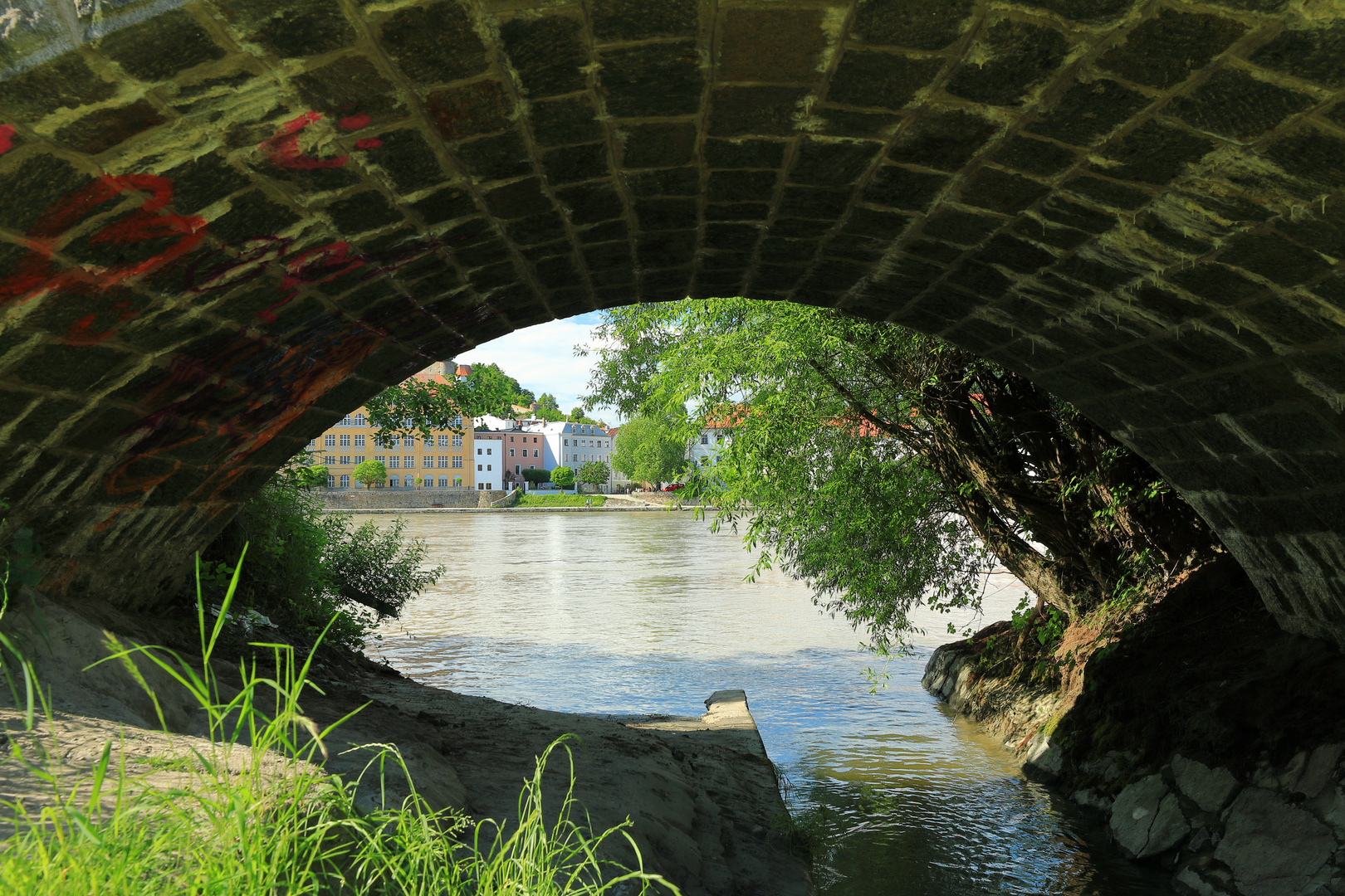 Unter der Brücke