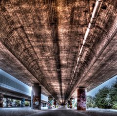 unter der Brücke