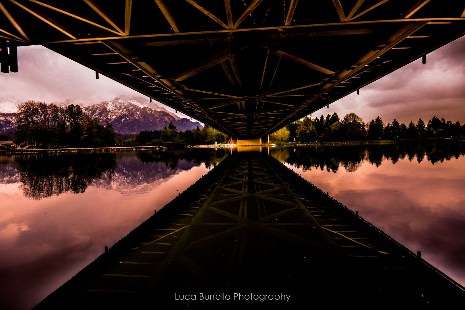 Unter der Brücke