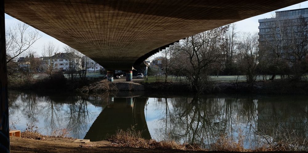 Unter der Brücke, under the bridge Foto & Bild ...