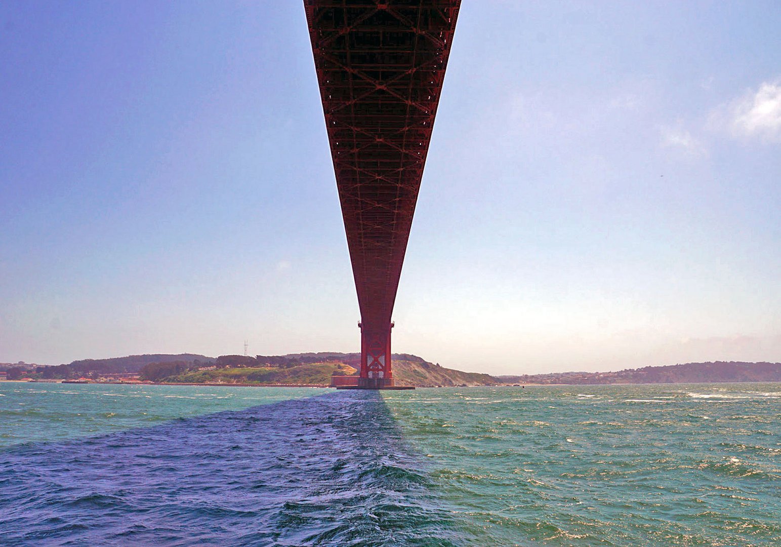 unter der Golden Gate Bridge