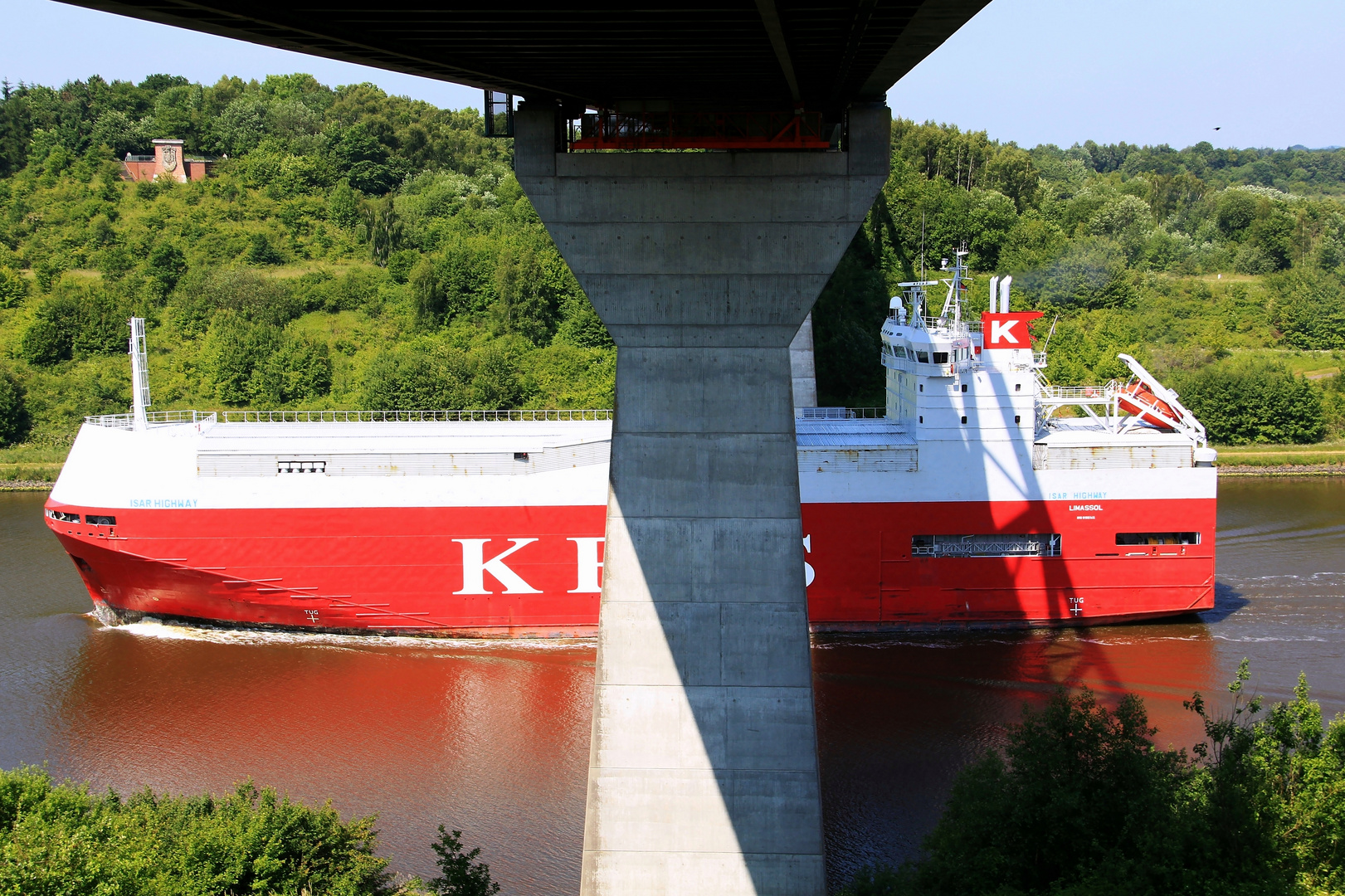 Unter der Hochbrücke