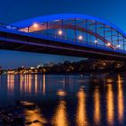 Unter der Jerusalembrücke (Südbrücke) durchgeschaut ...