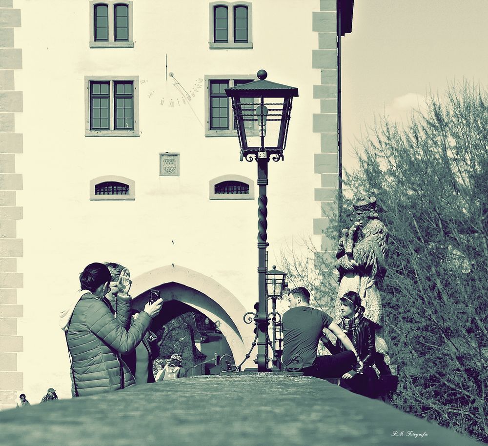 unter der Laterne Foto & Bild fotokunst, monochrome fine art, spezial