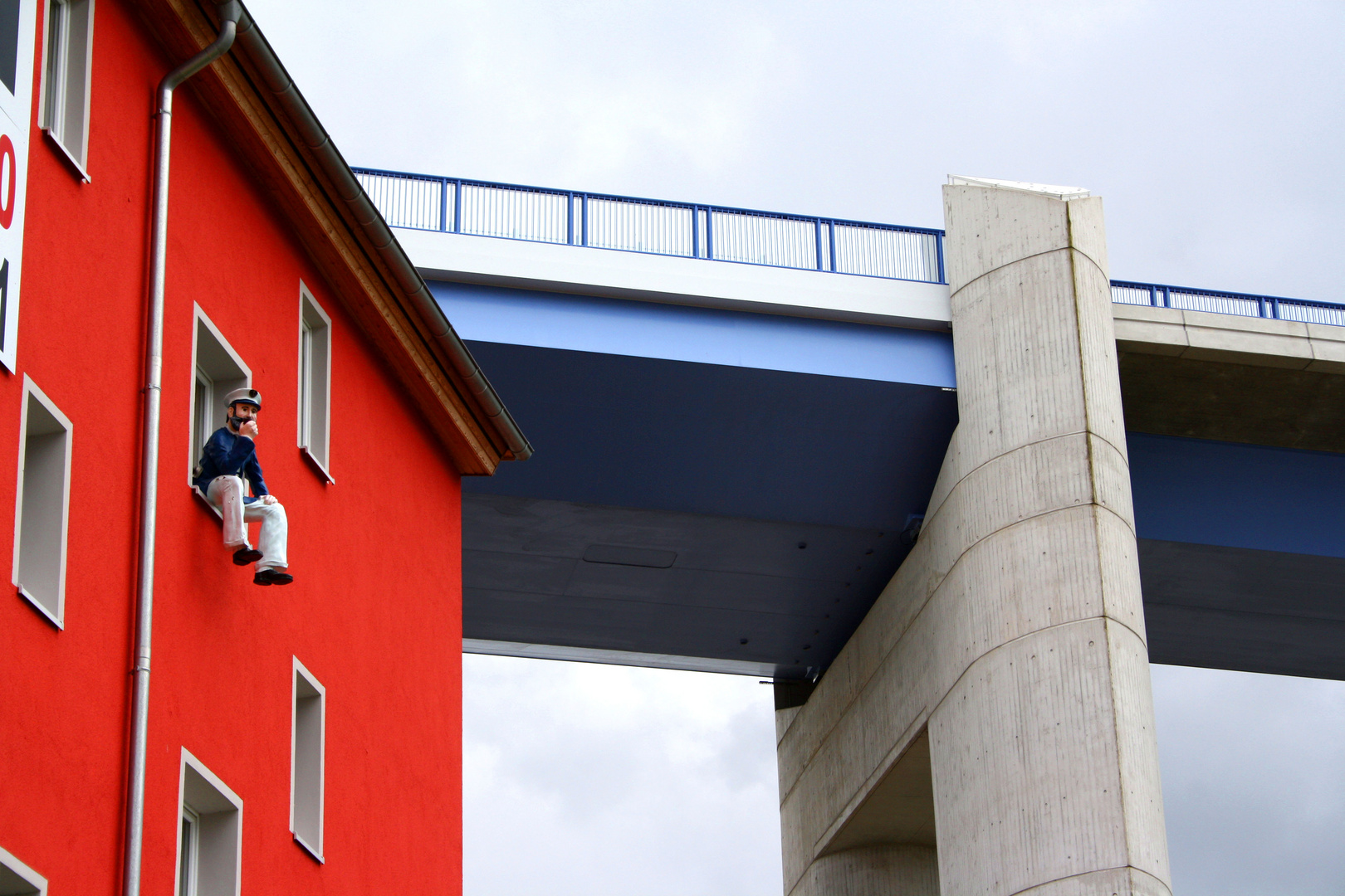 unter der neuen Rügenbrücke entdeckt