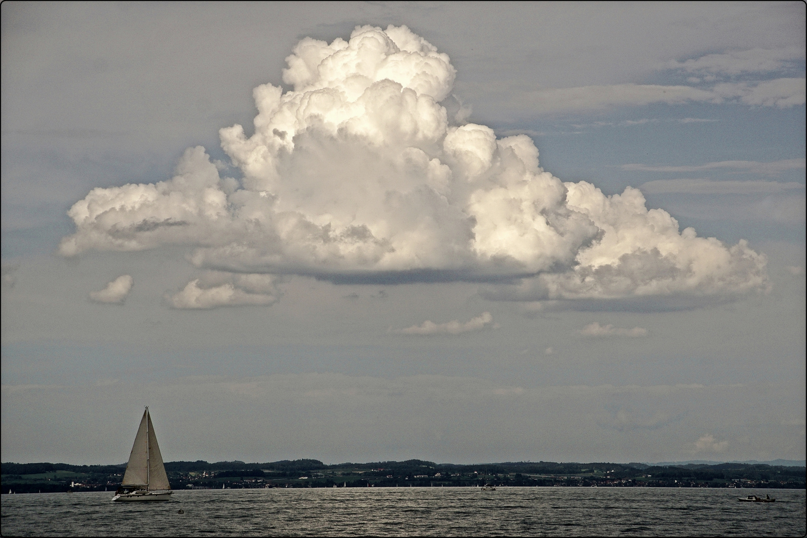 Unter der Wolke