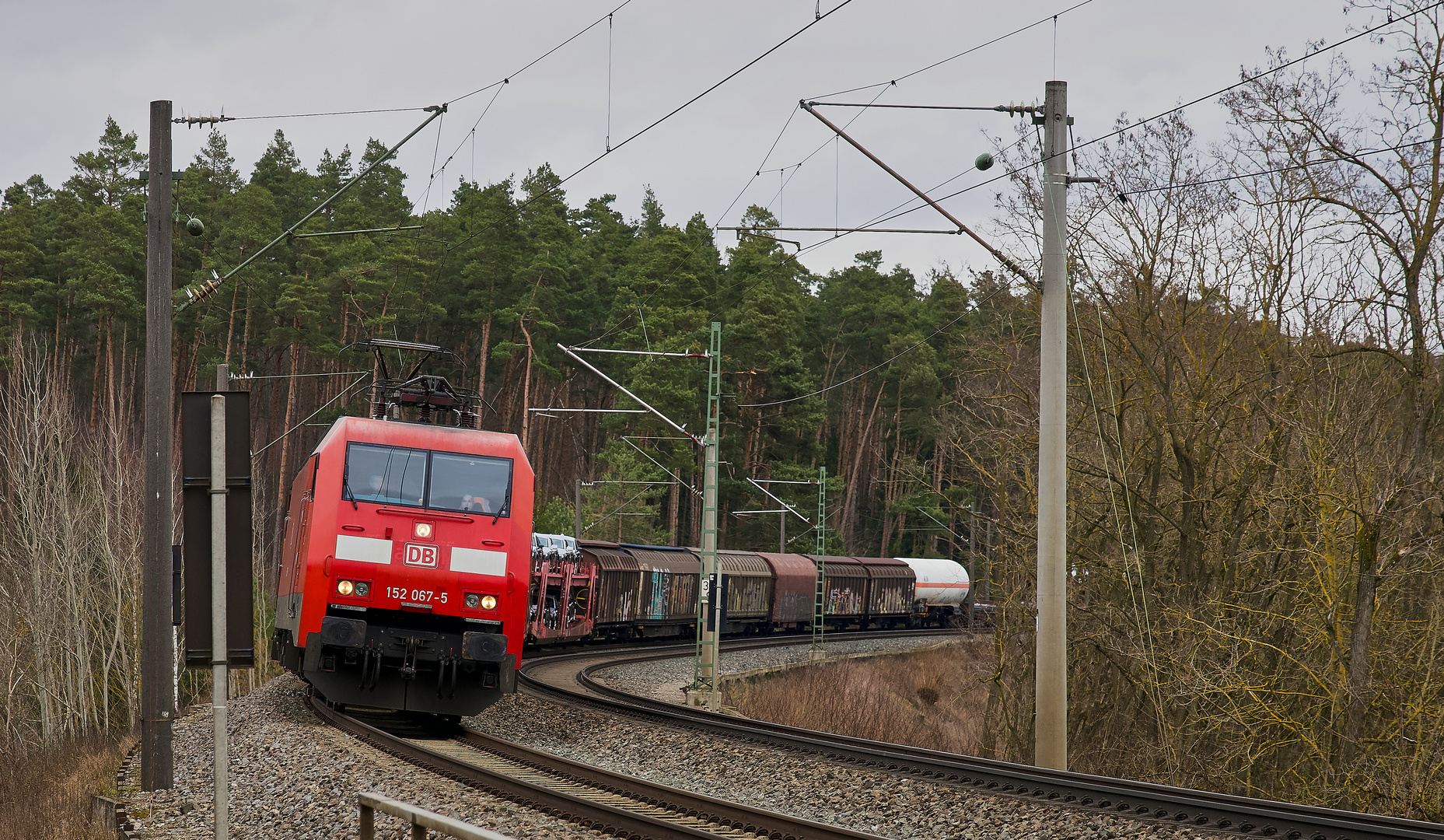 Unter doppelter Beobachtung