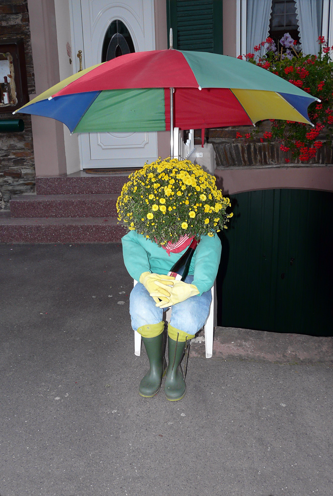 unter einem Regenschirm