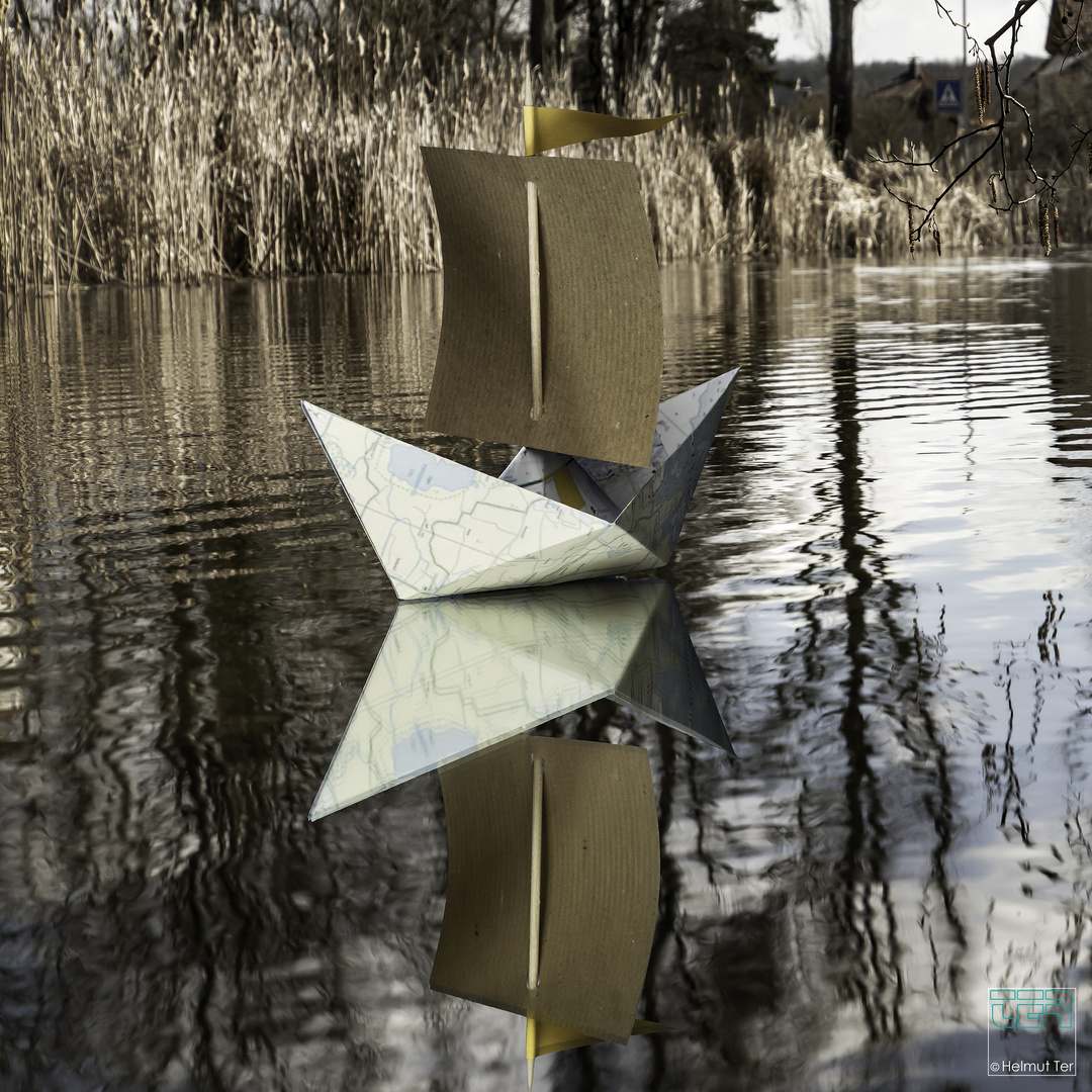 unter Segeln neuen Ufern entgegen.