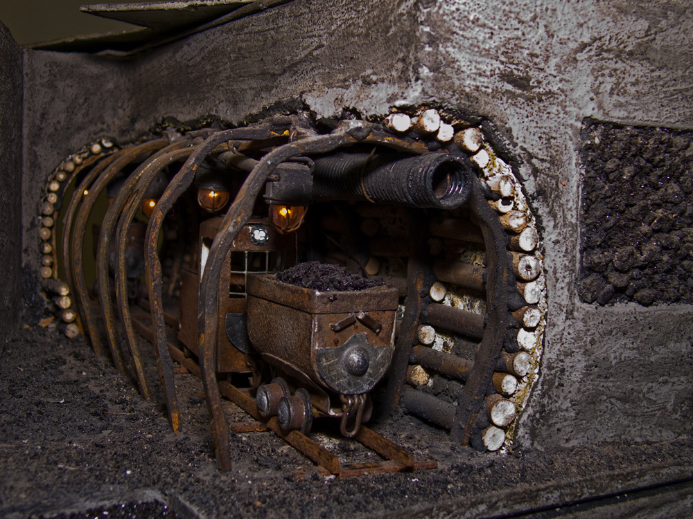 Unter Tage im Modell Foto &amp; Bild industrie und technik, bergbau