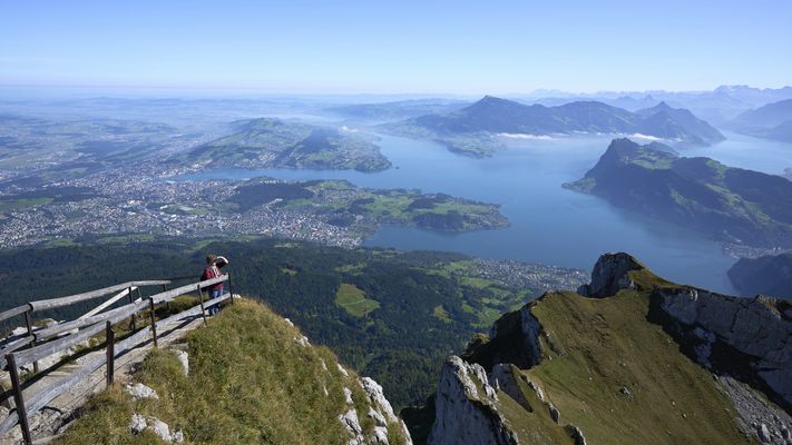 Unter uns Luzern und der Vierwaldstätter See