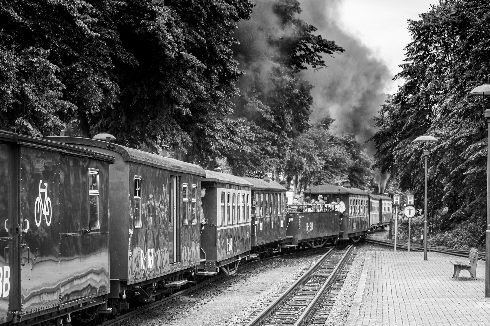 Unter Volldampf aus dem Bahnhof