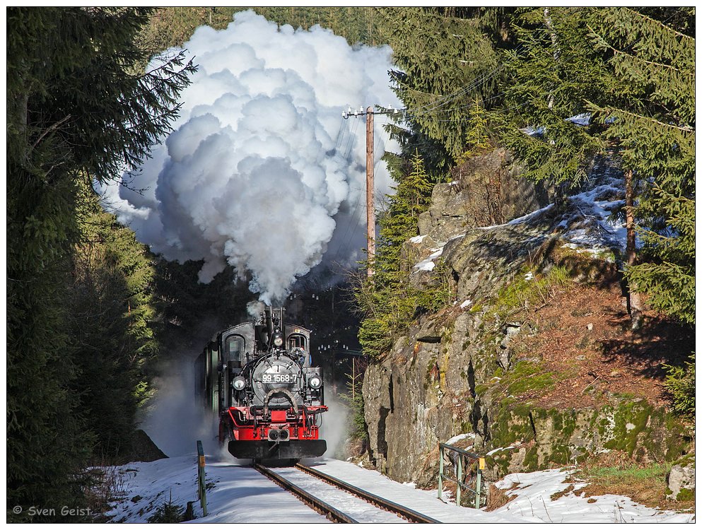 Unter Volldampf beim Loreleifelsen