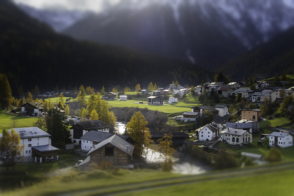 Unterengadin, Lavin (Tilt & Shift)