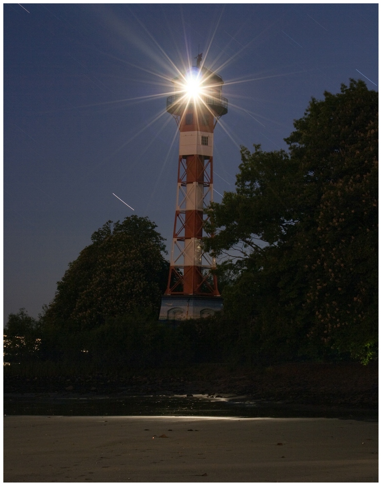 Unterfeuer Wittenbergen bei Nacht