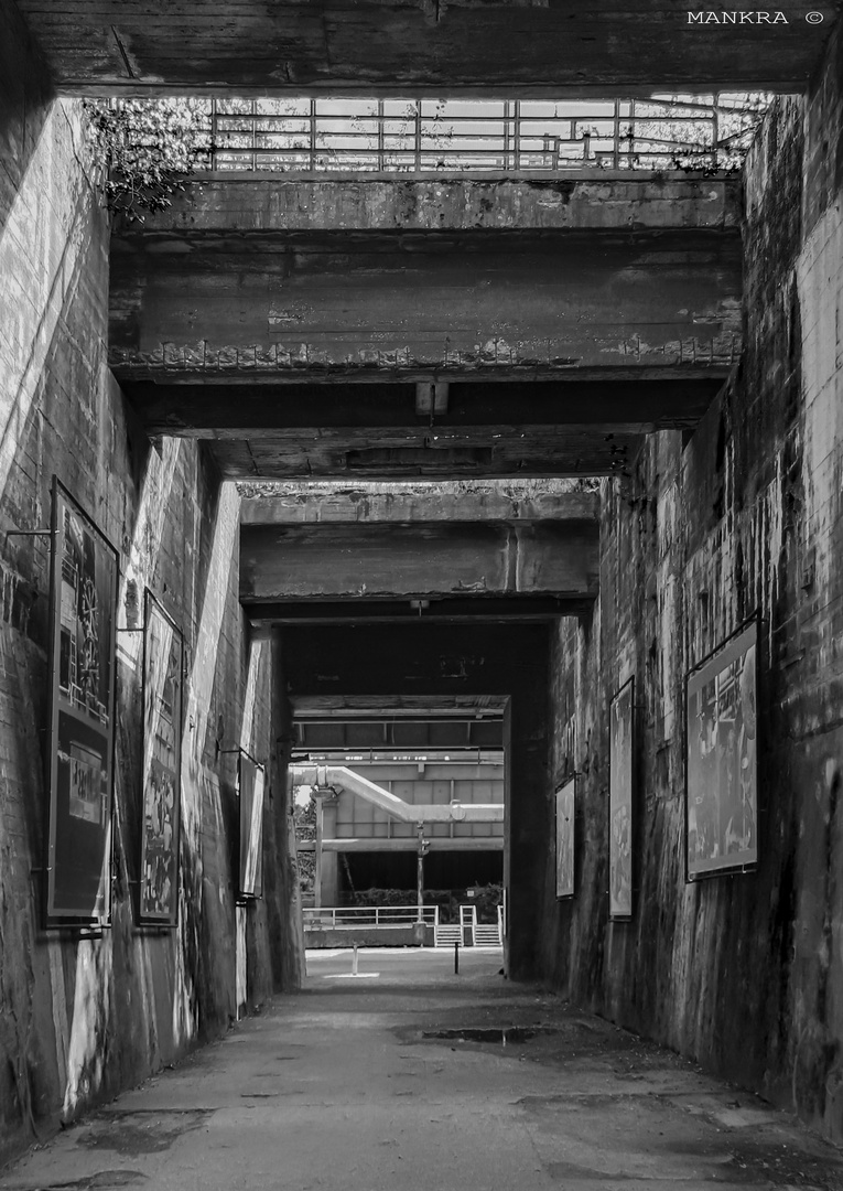 Unterführung im Landschaftspark Duisburg-Nord