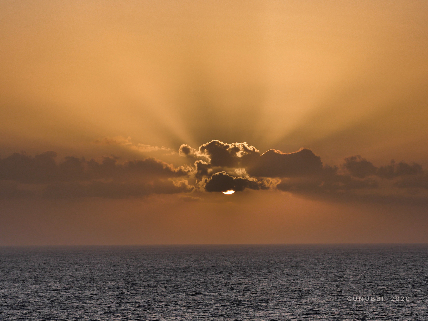 Untergehende Sonne auf den Kanarischen Inseln