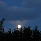 untergehender Mond