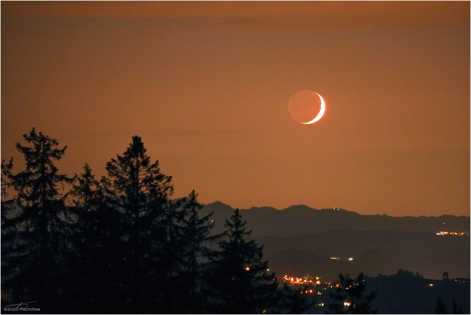 Untergehender Mond