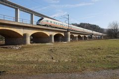 Unterhalb der Werrtalbrücke der A4........................