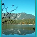 Unterhalb von der Zugspitze liegt der Eibsee 4