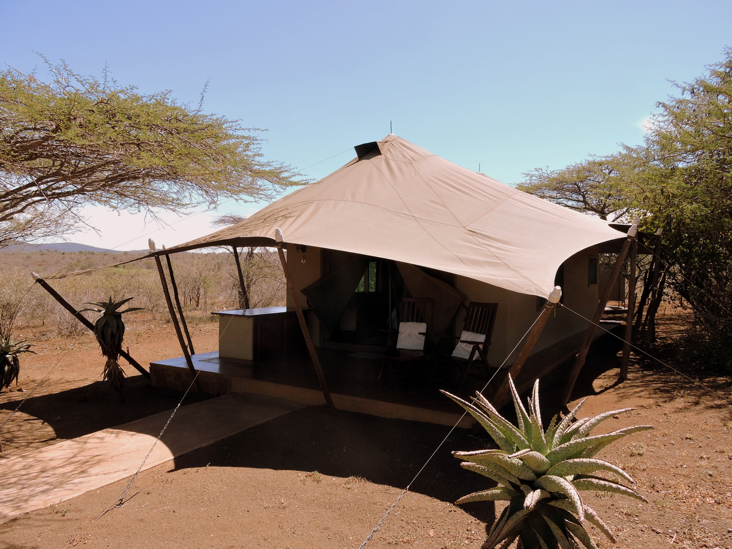 Unterkunft in unserer Luxus-Safari-Zelt-Suite.White Elephant lodge .