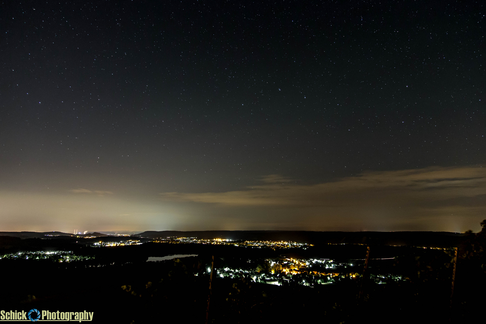 Unterland bei sternenklarer Nacht