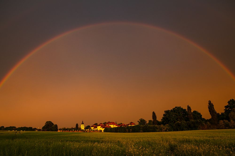 unterm Regenbogen