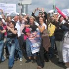 Untertitel-demonstration für Gehörlose in Köln