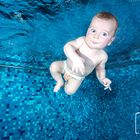 Unterwasser Babyfoto - Babyschwimmen Berlin