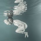 Unterwasser Fotoshooting während der Schwangerschaft