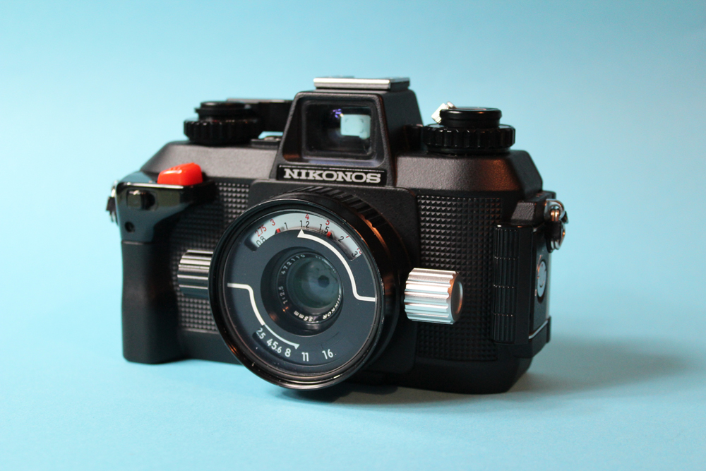 Unterwasserkamera Nikon Nikonos IV A 1980 - Fotograf Martin Fürstenberg - PLATYN FILMPRODUCTION