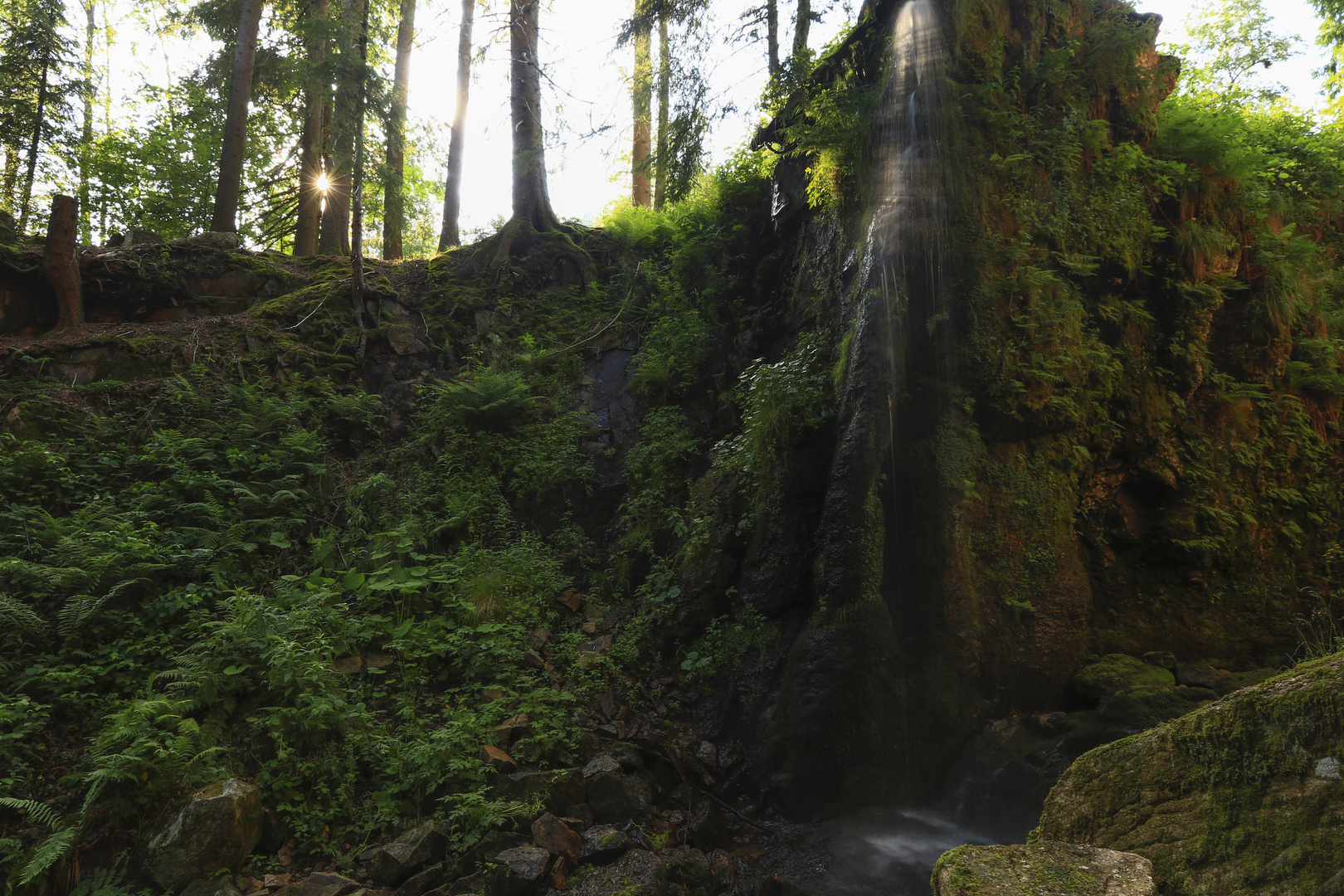 Unterwegs am Menzenschwander Wasserfall 2