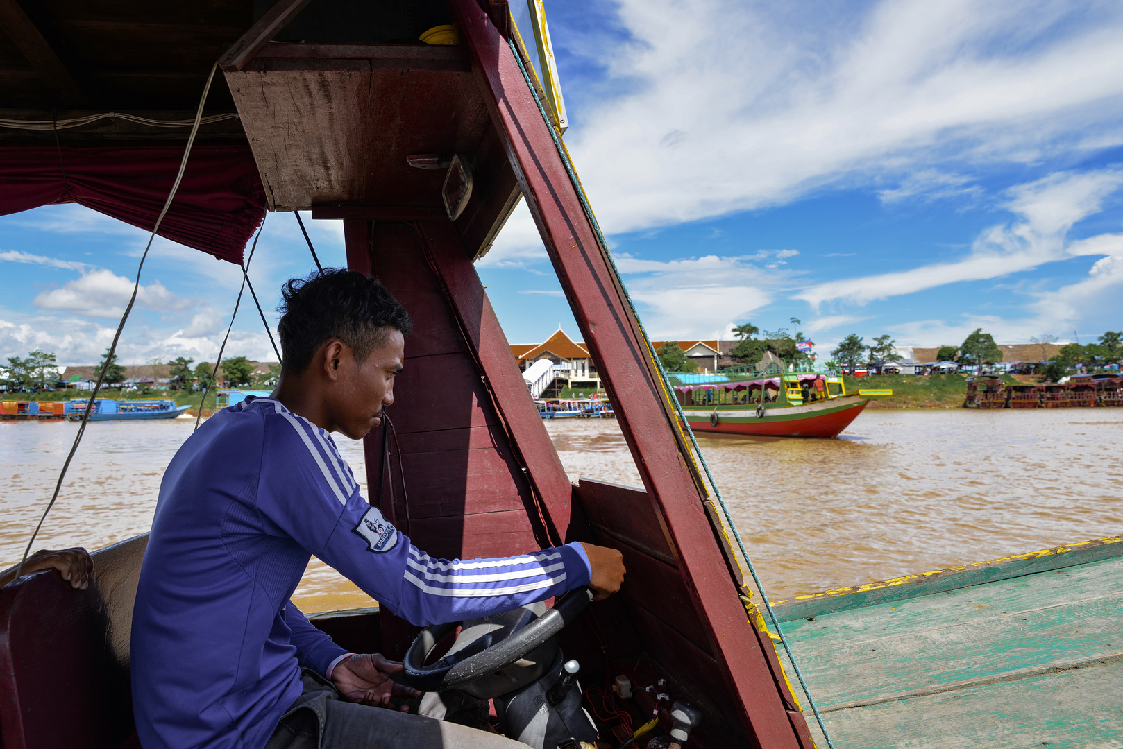 Unterwegs auf dem Tonle Sap 01