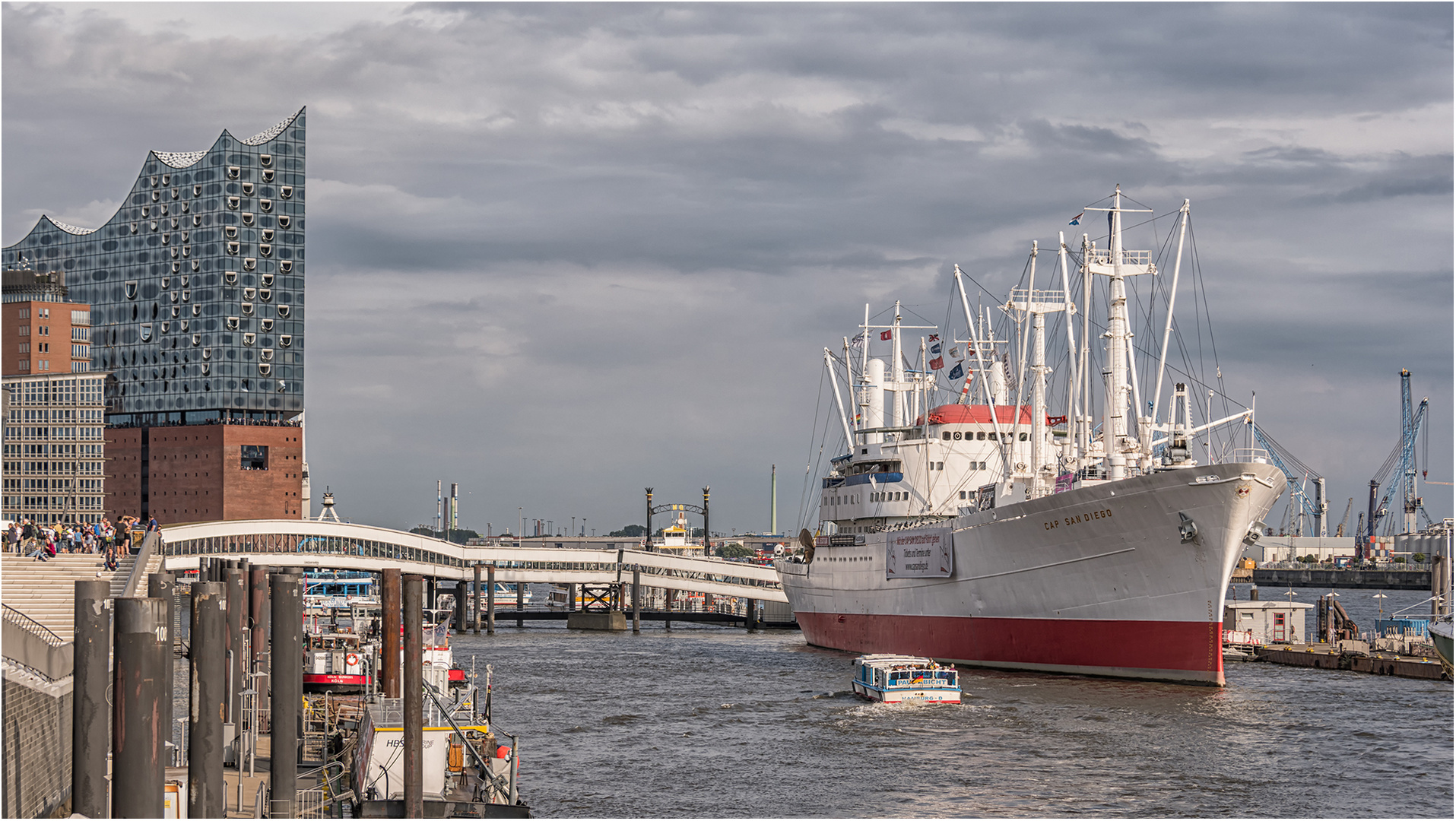 Unterwegs im Hamburger Hafen