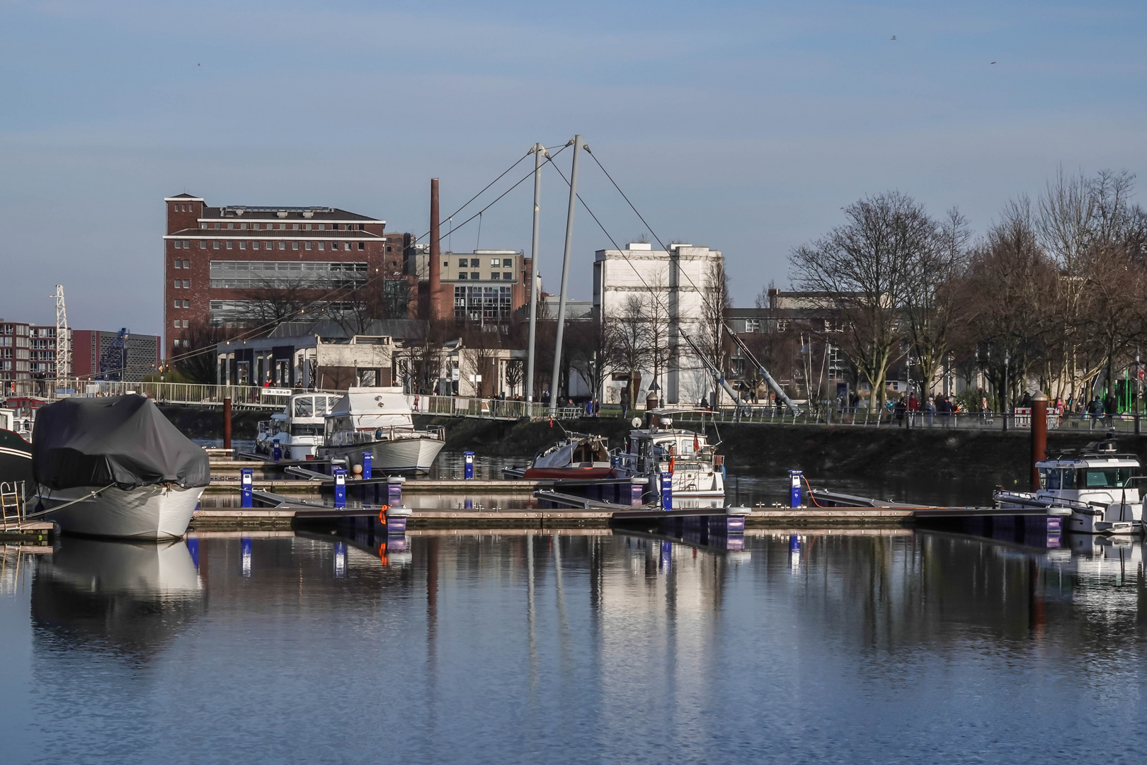 Unterwegs im Innenhafen von Duisburg (11)