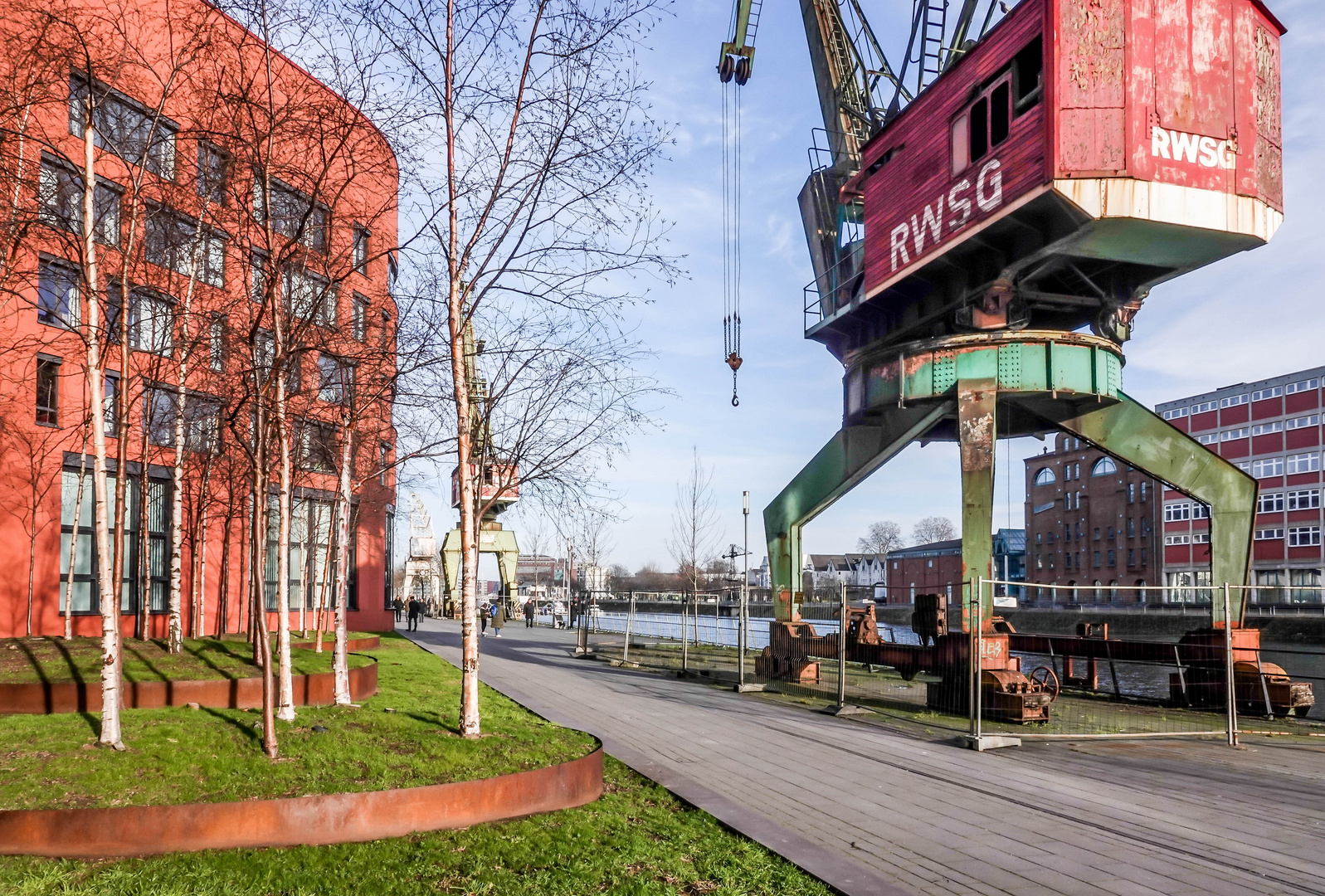 Unterwegs im Innenhafen von Duisburg (16)