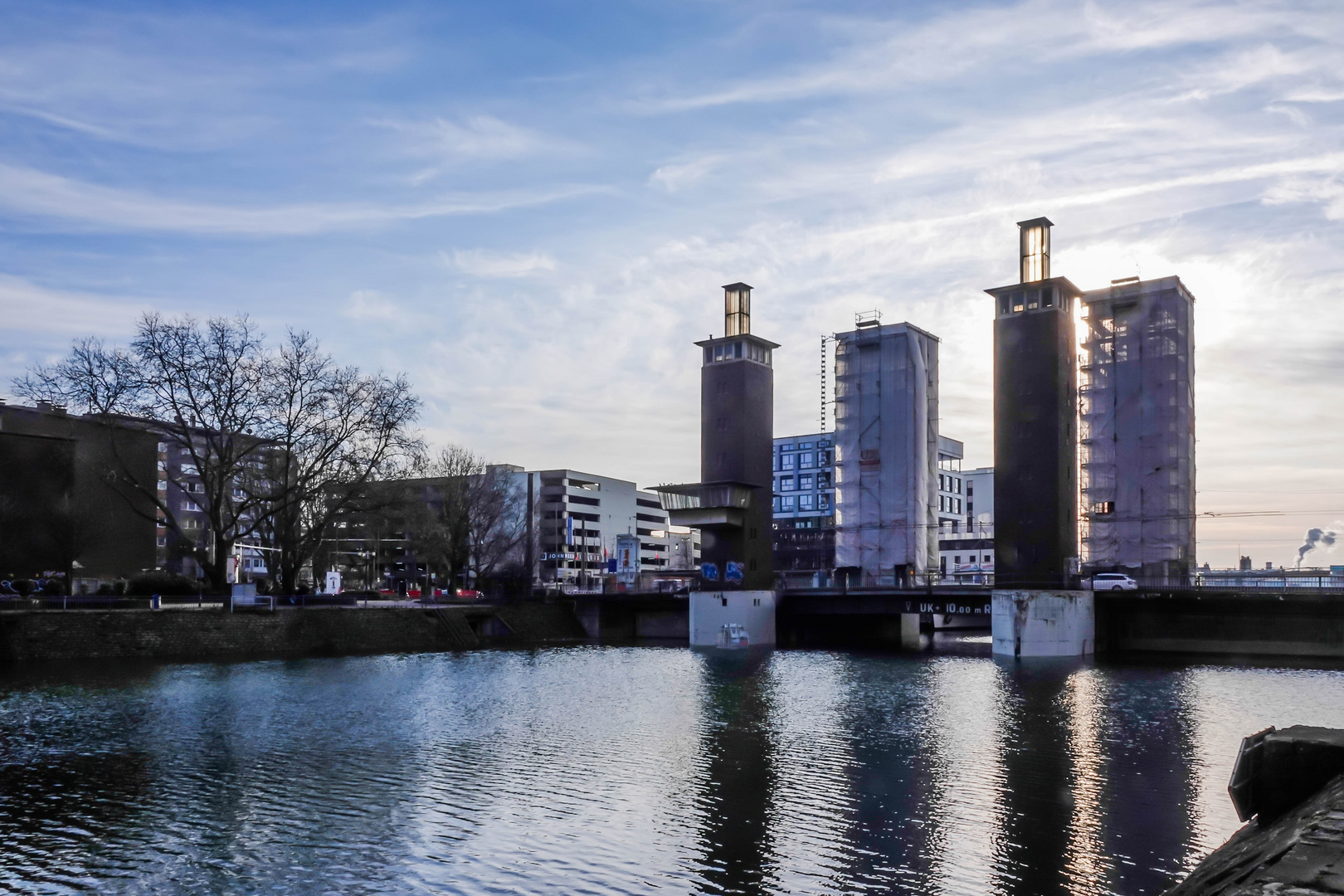 Unterwegs im Innenhafen von Duisburg (17)