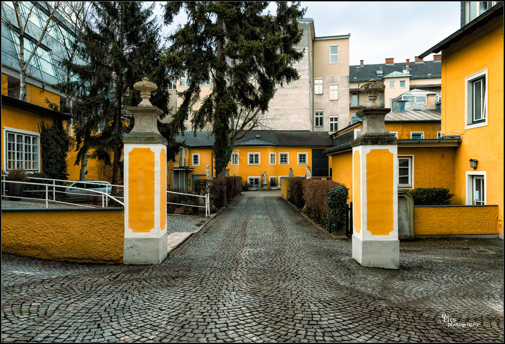 Unterwegs in den Hinterhöfen von Linz