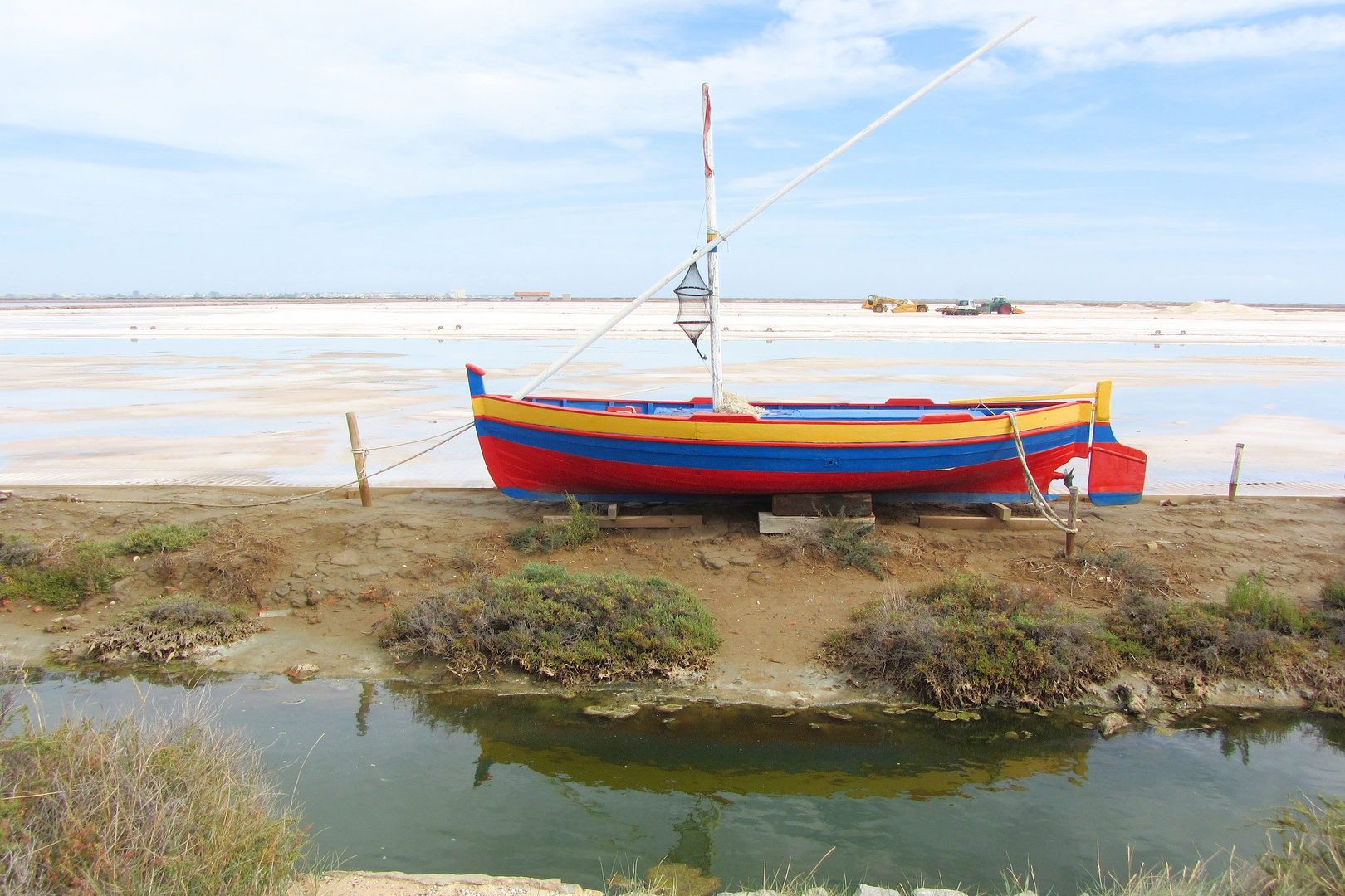 unterwegs in den Salins de l'île Saint Martin von Gruissan 