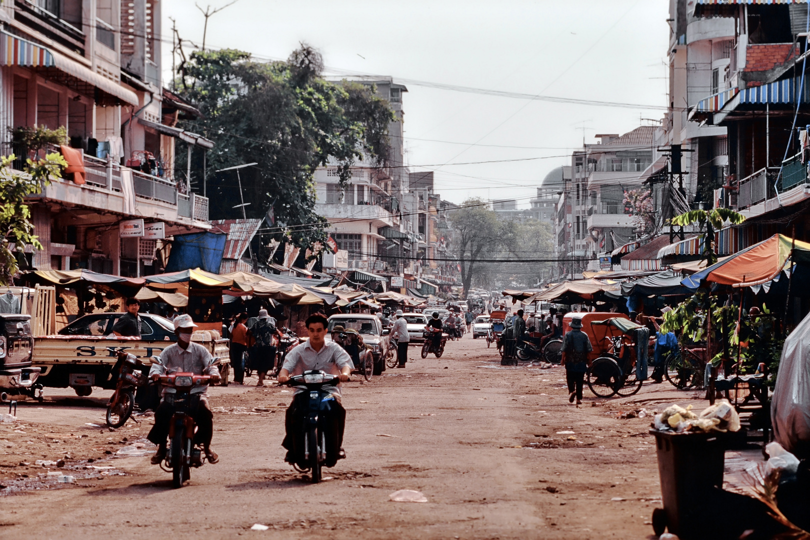 Unterwegs in den Straßen von Phnom Penh 