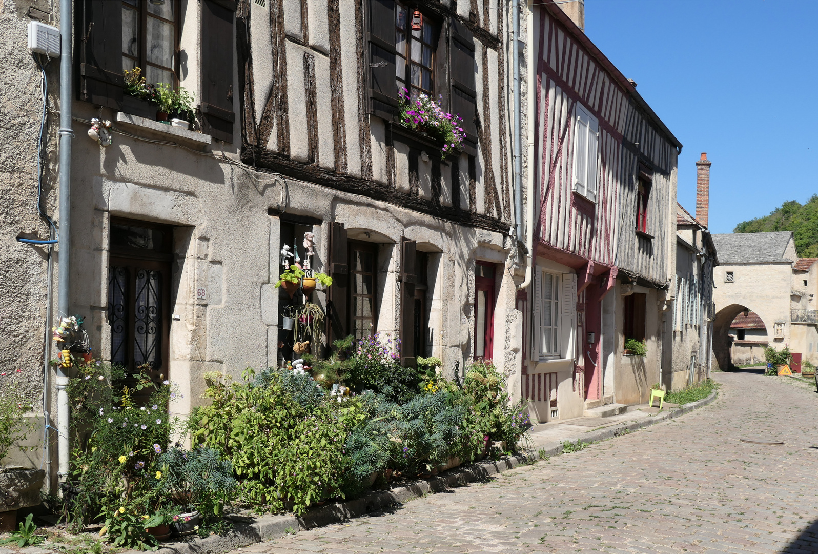 unterwegs in Noyers-sur-Serein