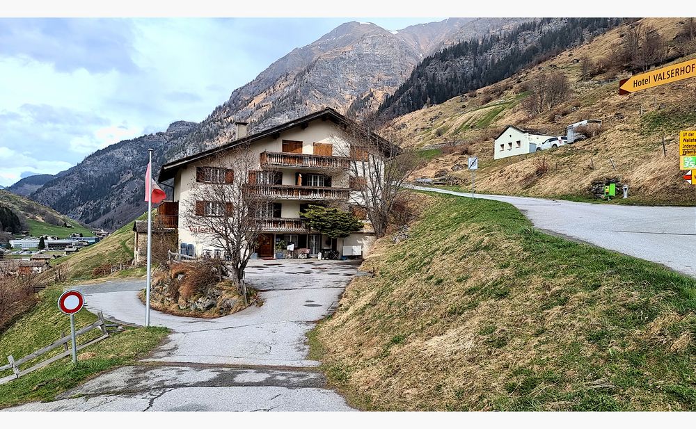 Unterwegs in Vals, III