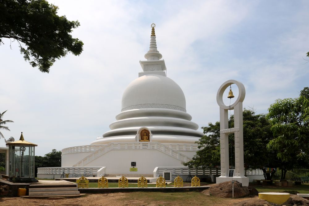 Unwatuna Peace Pagoda 